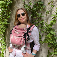 Huggy Nest Baby Carrier - Dock Dahlia