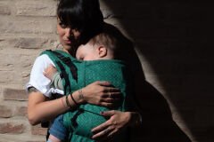 Huggy Nest Baby Carrier - Diamond Emerald