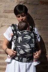 Huggy Softy Baby Size Carrier - Dock Yin Yang