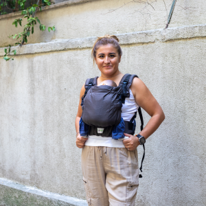 Huggy Softy Baby Size Carrier - Wood