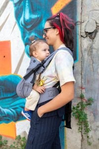 Huggy Plus Toddler Size Carrier - Anthracite