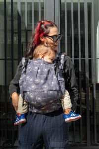 Huggy Plus Toddler Size Carrier - Dandelion Mist