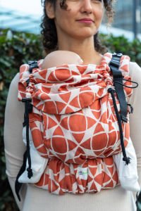 Huggy Softy Baby Size Carrier - Marble Terra