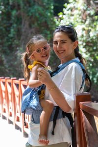 Huggy Plus Toddler Size Carrier - Rise Tide