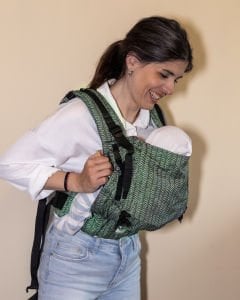 Huggy Softy Baby Size Carrier - Rise Onyx