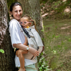 Huggy Plus Toddler Size Carrier - Coral Sand