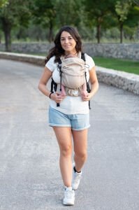 Huggy Nest Baby Carrier - Latte