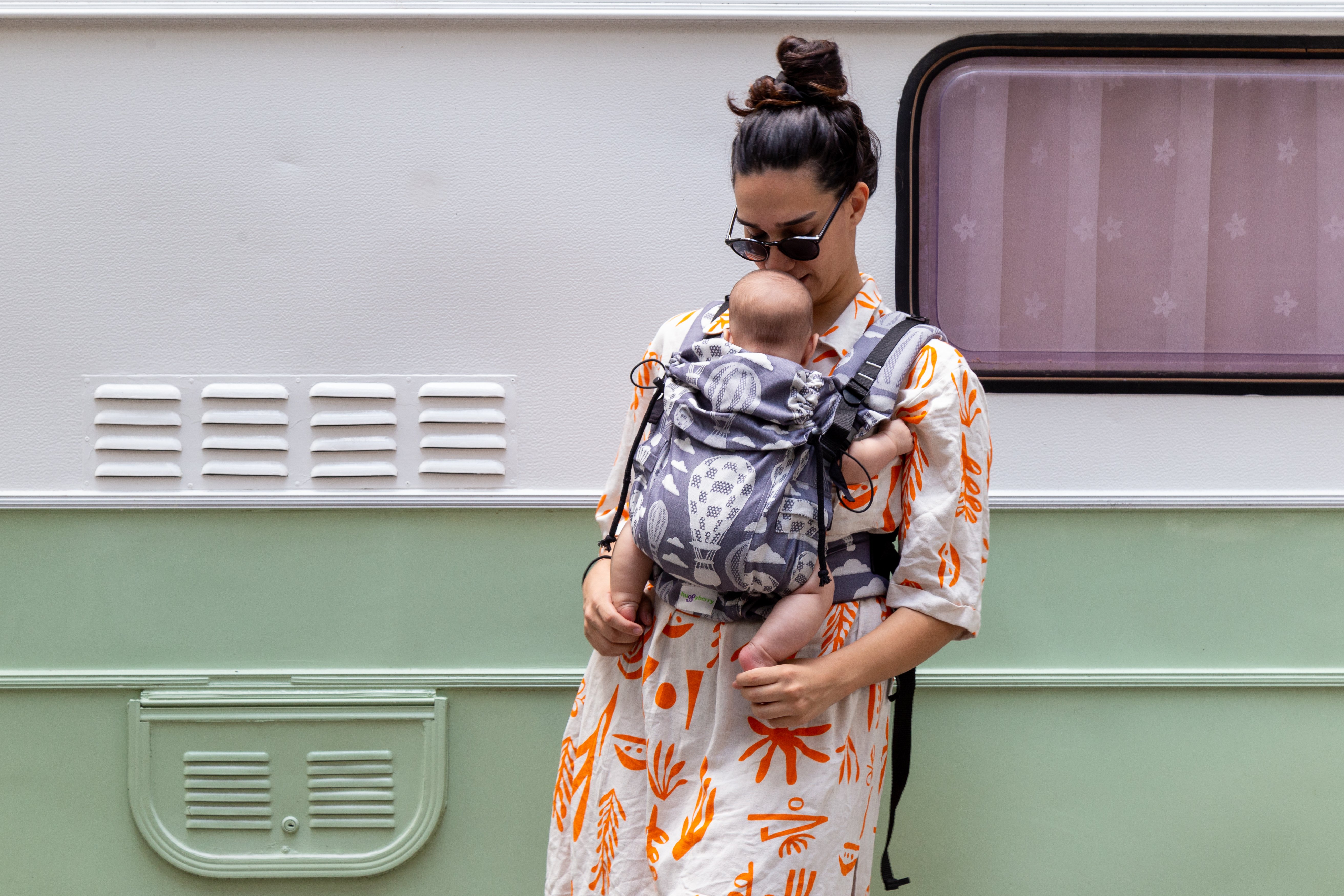 Huggy Nest Baby Carrier - Huggadocia Mist