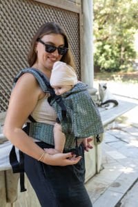 Huggy Plus Toddler Size Carrier - Onyx